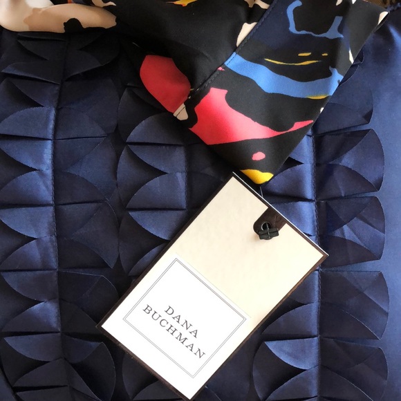 Multi colored sheer perfection in a blouse 🌈 - Picture 3 of 4